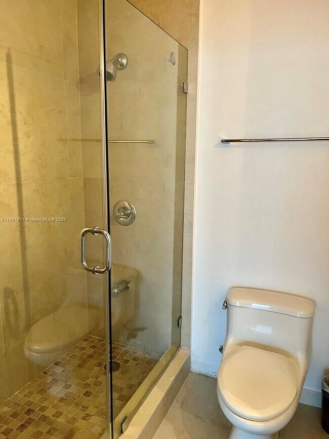 Building Photo - 60 SW 13th St