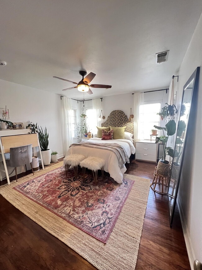 Building Photo - 2111 23rd St