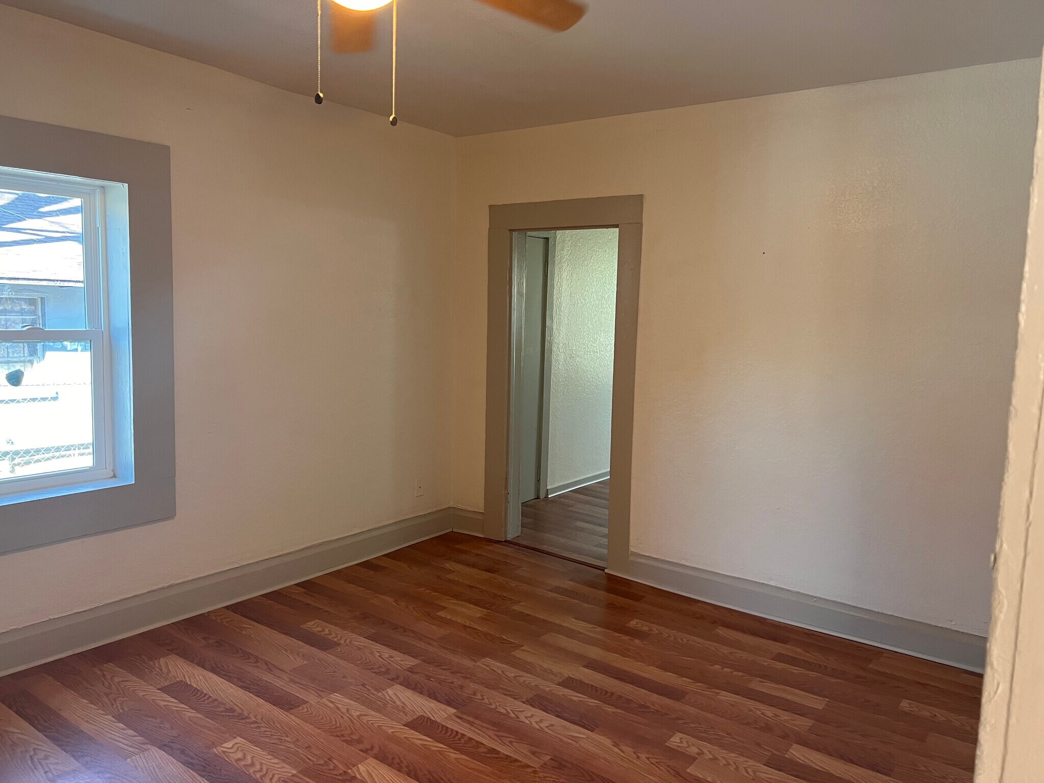 Family room looking towards kitchen - 2821 W 11th St