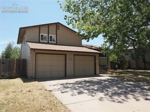Building Photo - 7525 Deer Trail