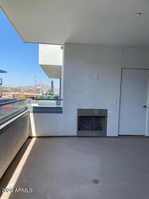 Building Photo - 945 E Playa Del Norte Dr