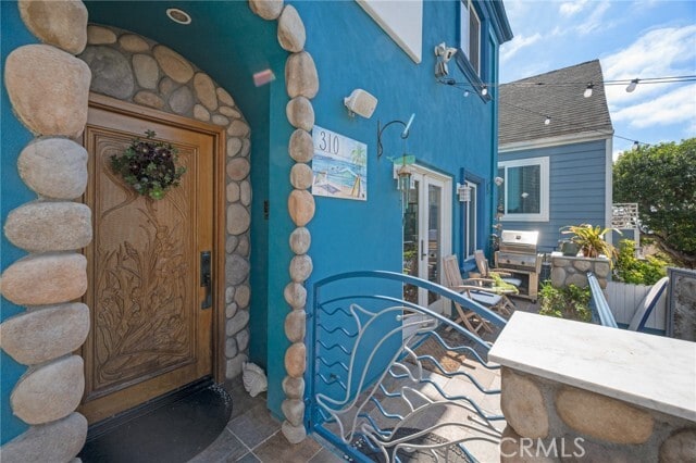 Building Photo - 310 30th St