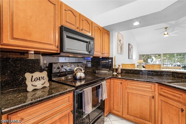 Building Photo - 760 Wiggins Lake Dr