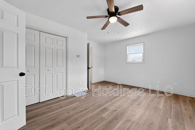 Building Photo - 127 Haymond Hwy