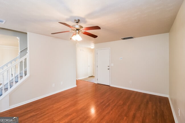 Building Photo - 11236 James Madison Dr