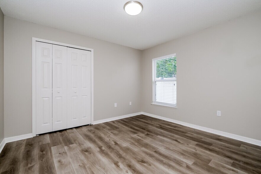 Building Photo - 10403 Fly Fishing St