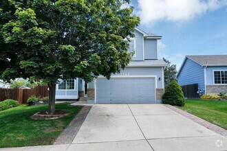 Building Photo - 4271 Hickory Hollow Dr