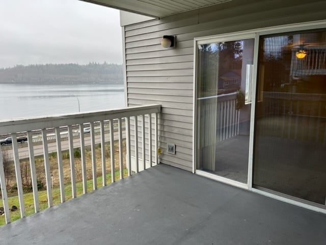 Building Photo - 2255 Highview Ln W