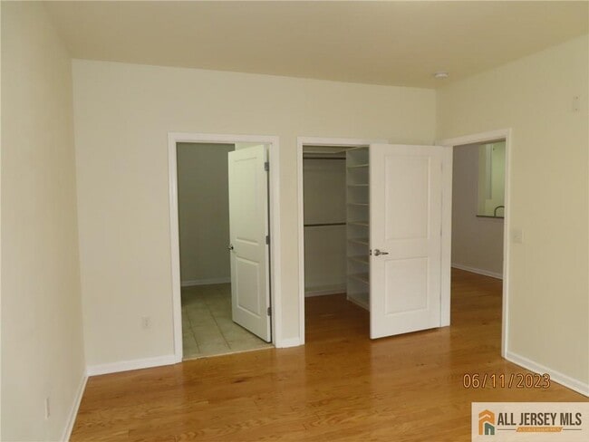 Building Photo - 544 E Celebration Way