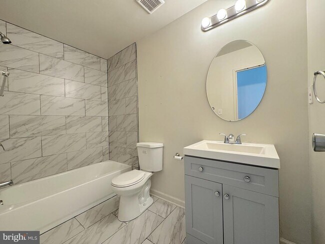 Building Photo - 9503 Hagel Cir