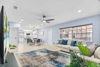 Building Photo - 2424 NE 9th St