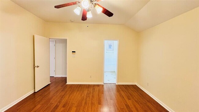 Building Photo - 10614 Desert Springs Cir