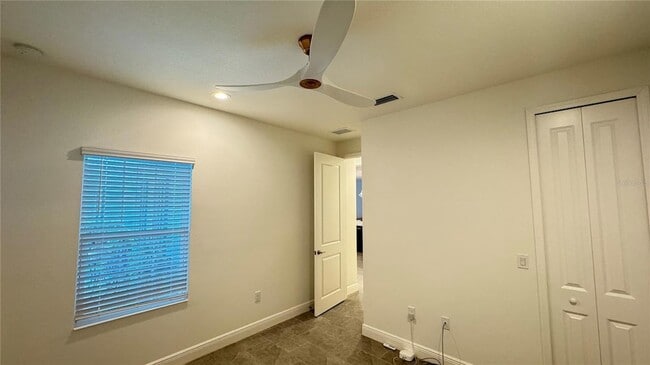 Building Photo - 14608 Barefoot Ln