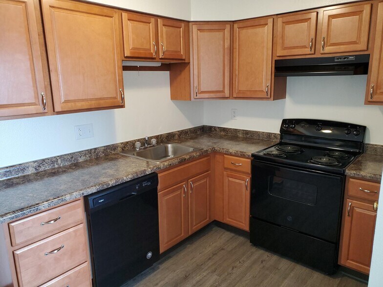 Kitchen - Park Place Apartments