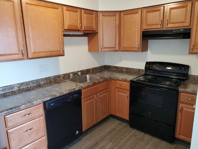 Kitchen - Park Place Apartments