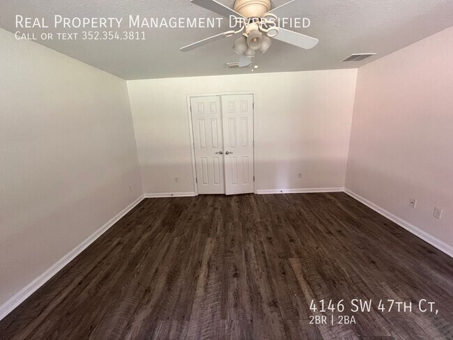 Building Photo - 4146 SW 47th Ct