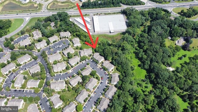 Building Photo - 1207 Yarmouth Ln
