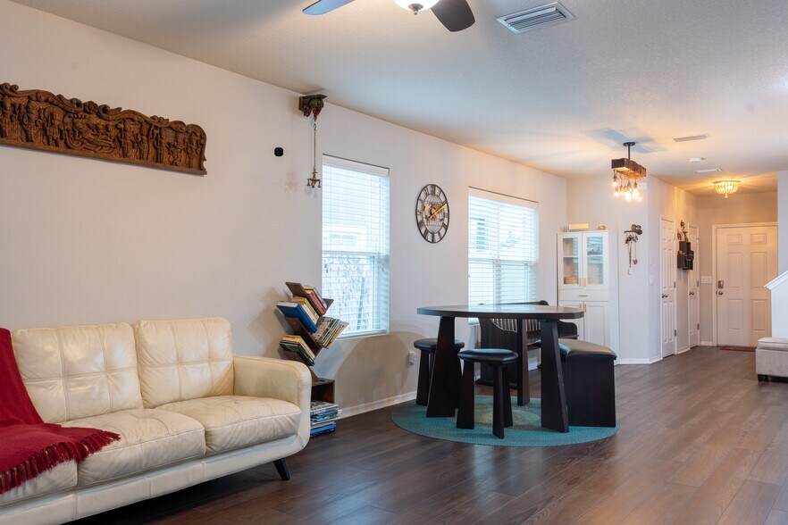 Building Photo - 19376 Roseate Dr