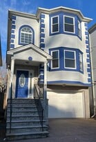 Building Photo - 1057 Bond St