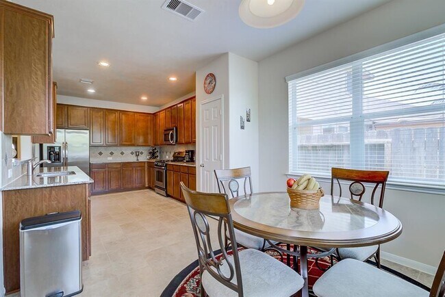 Building Photo - 21702 Alta Peak Way
