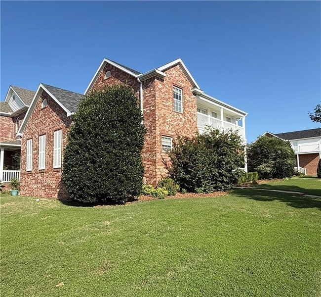 Building Photo - 422 J.T.L Pkwy