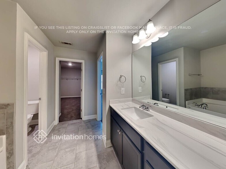Building Photo - 866 Sweet Rosalie Ct