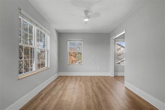 Building Photo - 11462 Commercial St