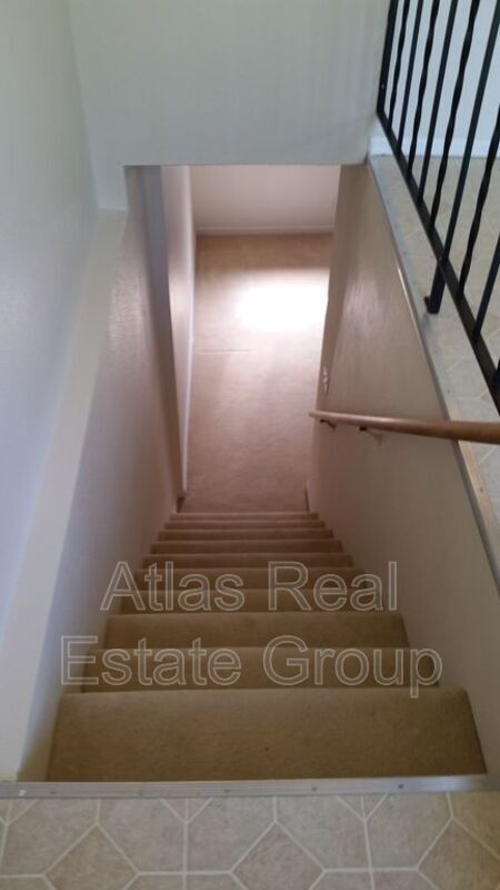 Building Photo - 1363 Elmwood St