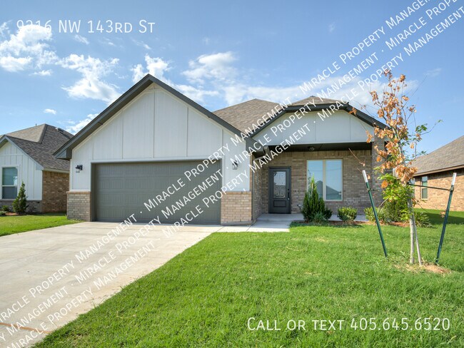 Building Photo - 9316 NW 143rd St