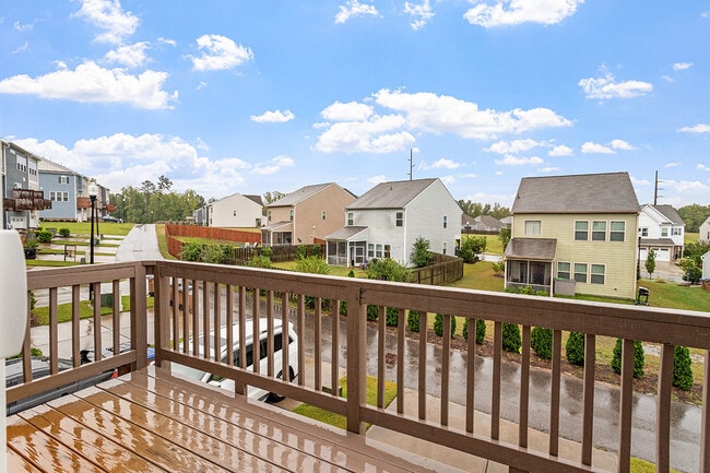 Building Photo - 1928 Austin Ridge Pky