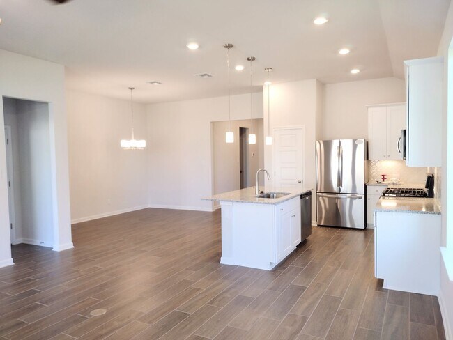 Building Photo - 10511 Briceway Bay