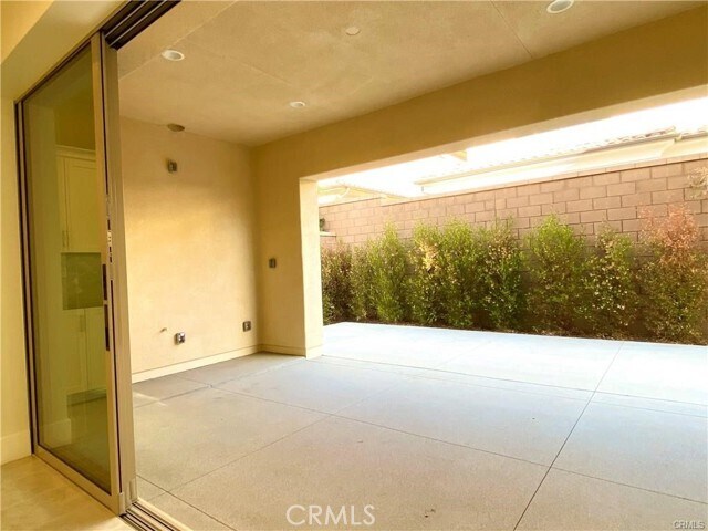 Building Photo - 222 Parkwood