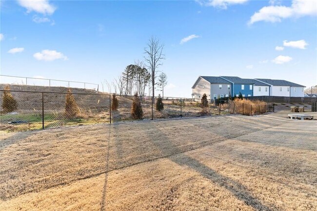 Building Photo - 76 Regent Pk