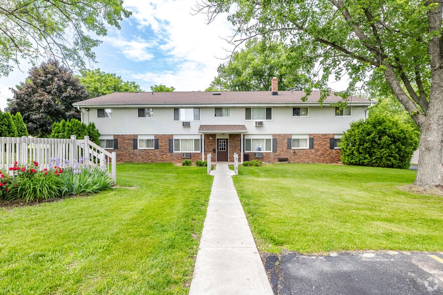 Building Photo - Whitman Park Apartments