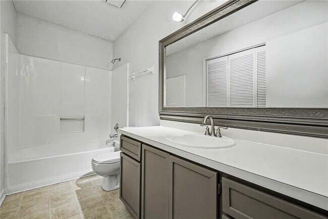 Building Photo - 4471 Ambras Way NW