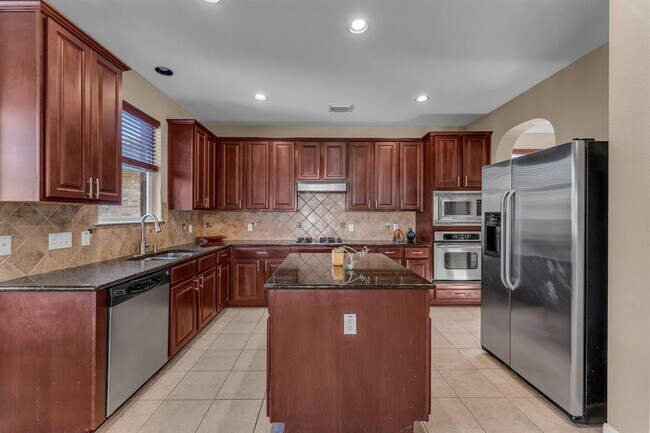 Building Photo - 1014 Bretton Woods Dr