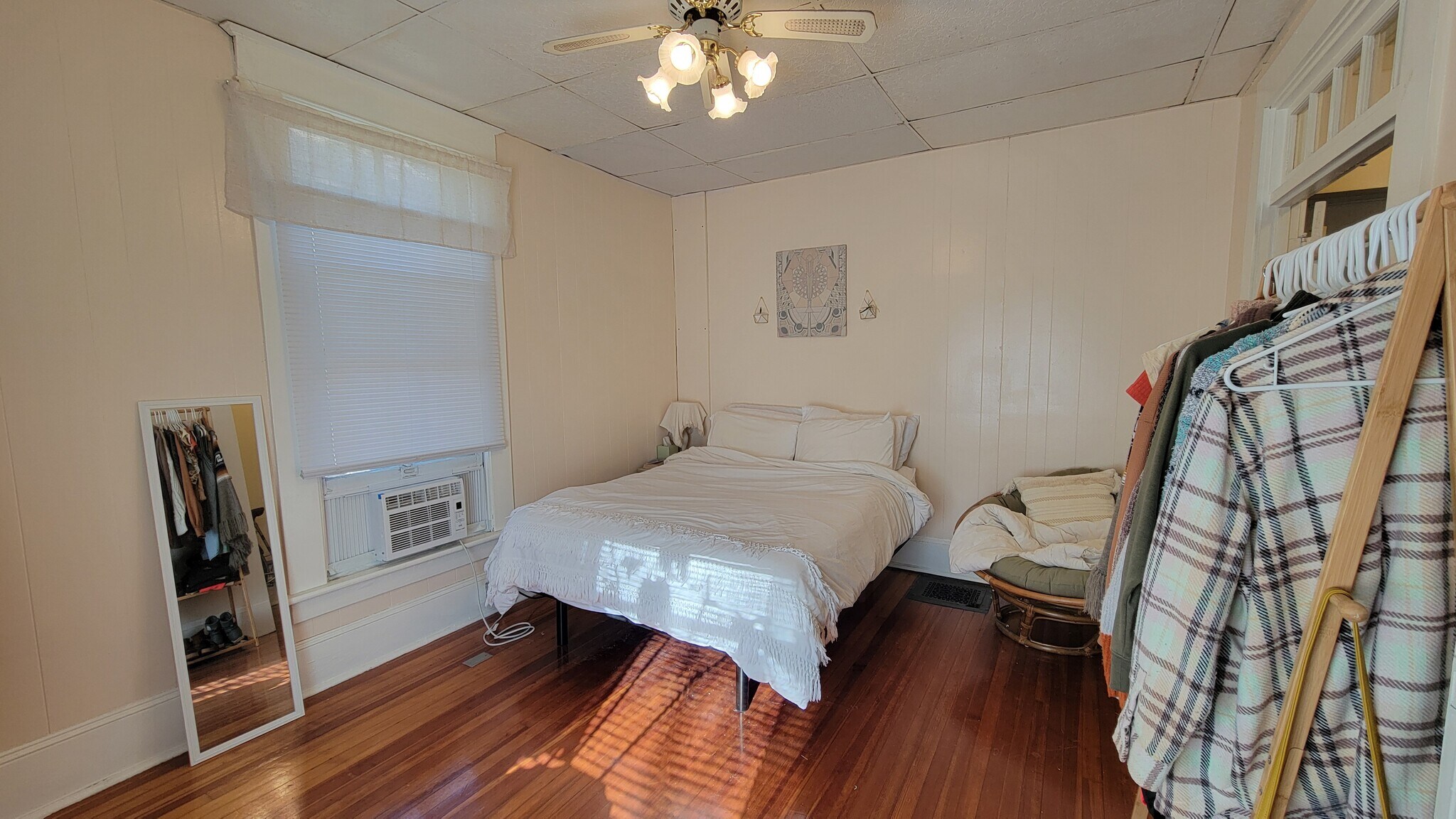 Building Photo - 728 Ohio St