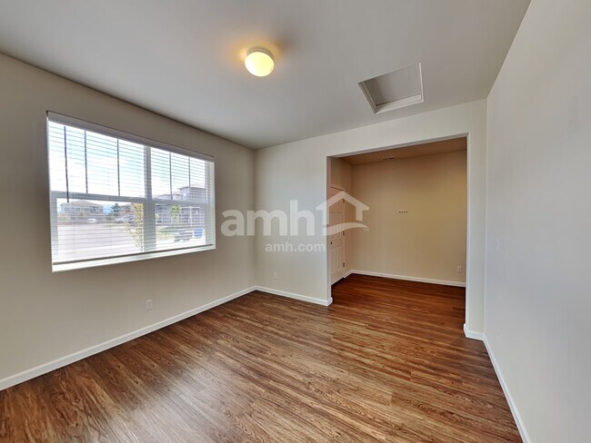 Building Photo - 18952 112th Ave Ct E