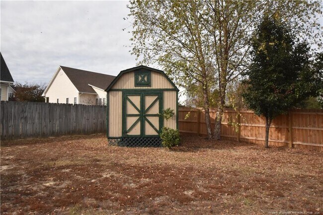 Building Photo - 109 Canyon Ct