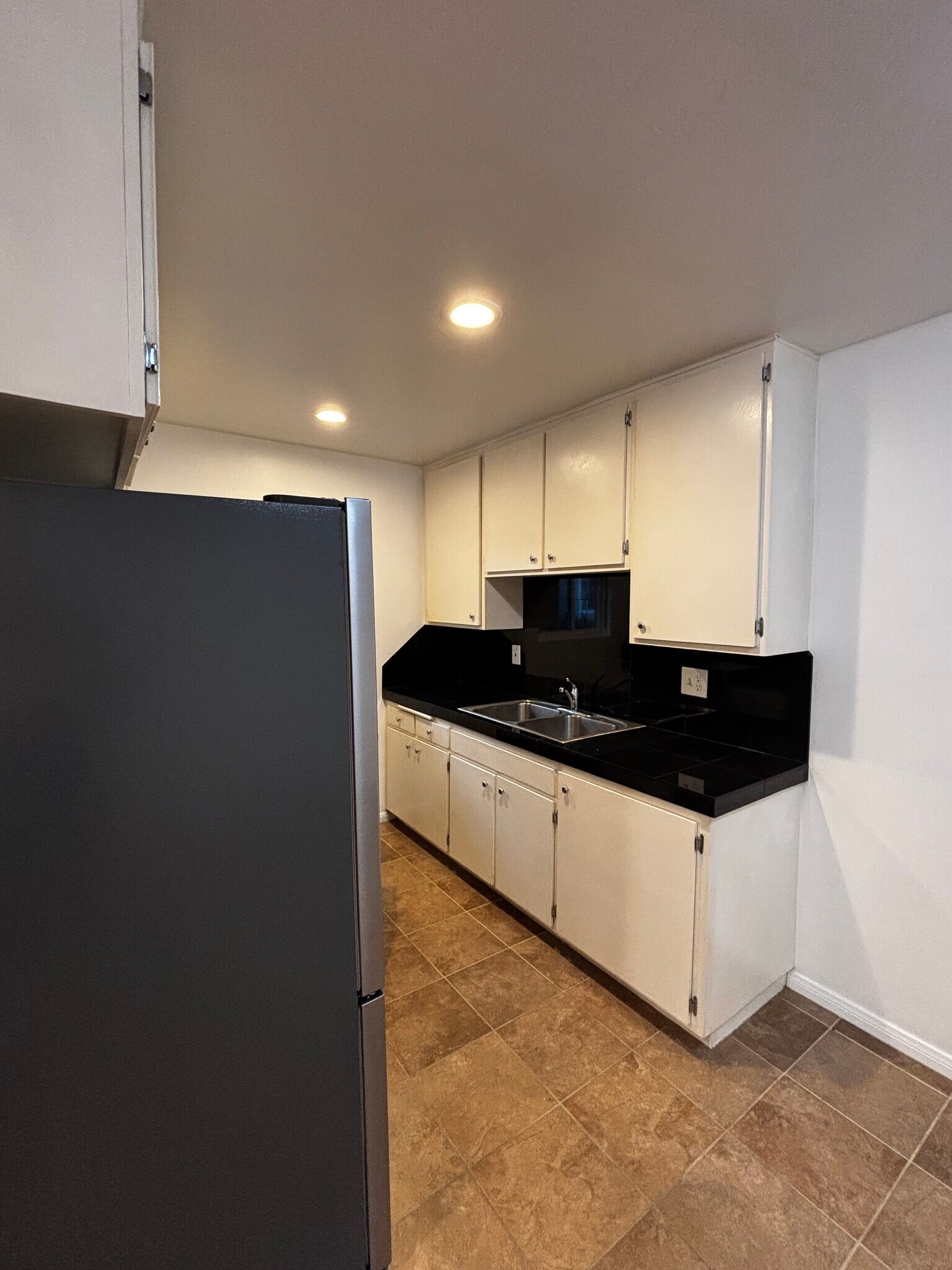 Building Photo - 4750 Noyes St