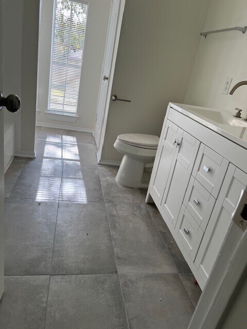 Building Photo - 2118 Laurel Oaks Dr