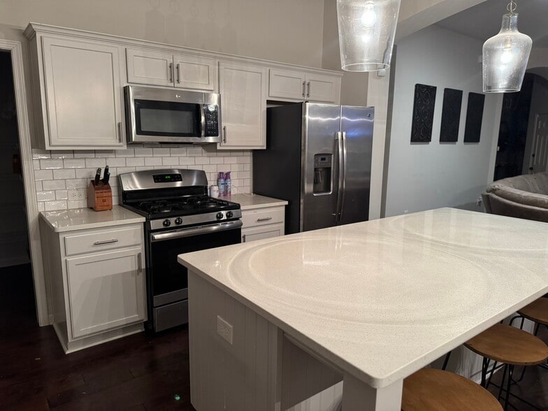 Building Photo - 1028 Russborough Ct