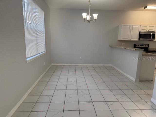 Building Photo - 1803 Royal Ridge Dr