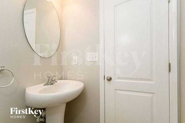 Building Photo - 6307 Emerald Springs Dr
