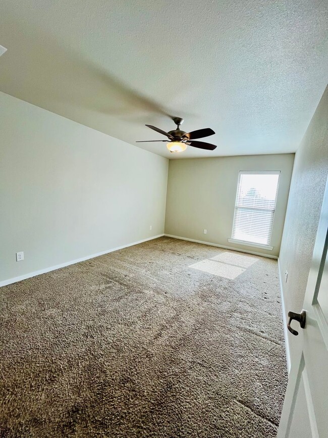 Building Photo - Bell Farms - 2408