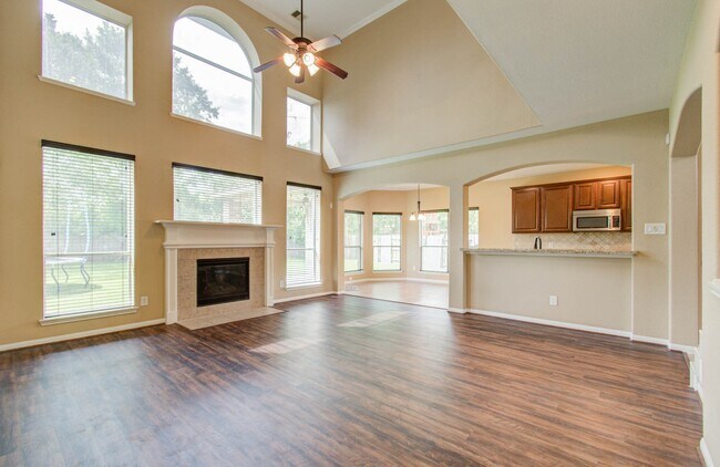 Building Photo - 21331 Parham Cir