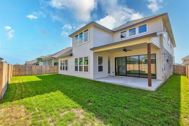 Building Photo - 20028 Crested Caracara Ln
