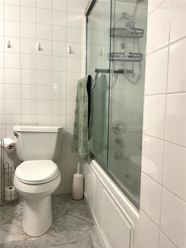 Building Photo - 1390 Ocean Dr