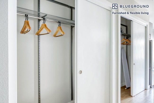 Building Photo - 2298 W 28th Ave