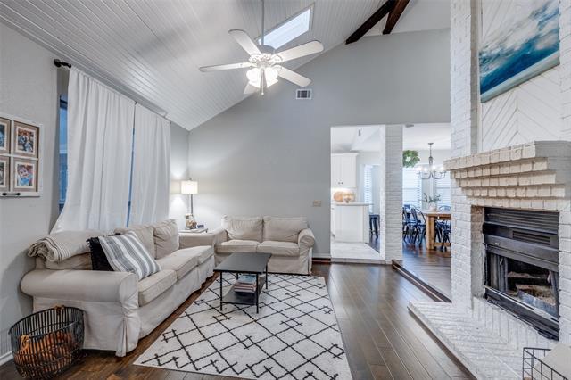 Building Photo - 1105 Cypress Point